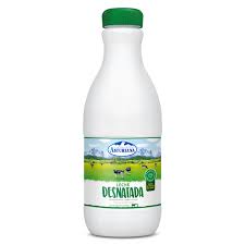 LECHE DESNATADA CLAS BOT 1.5L CORPORACION ALIMENTARIA PEÑASANTA